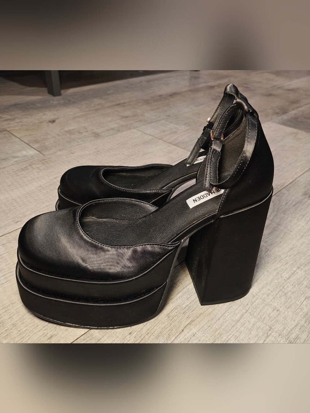 Steve Madden Charlize Black Satin Platform Chunky Block Heels. - Picture 7 of 12